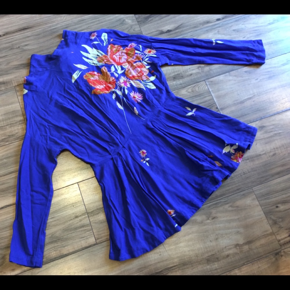 Free People Top - Picture 2 of 4